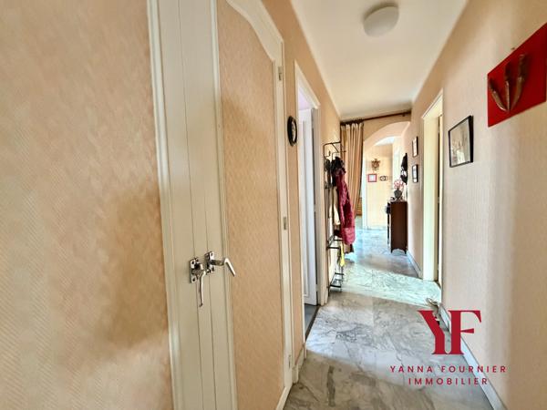 Châteauneuf-du-Faou (29520) BELLE MAISON A CHATEAUNEUF-DU-FAOU, 8 PIÈCES, 5 CHAMBRES, VUE DÉGAGÉE, AU CALME