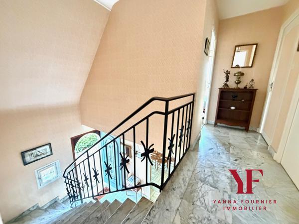 Châteauneuf-du-Faou (29520) BELLE MAISON A CHATEAUNEUF-DU-FAOU, 8 PIÈCES, 5 CHAMBRES, VUE DÉGAGÉE, AU CALME