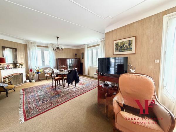 Châteauneuf-du-Faou (29520) BELLE MAISON A CHATEAUNEUF-DU-FAOU, 8 PIÈCES, 5 CHAMBRES, VUE DÉGAGÉE, AU CALME