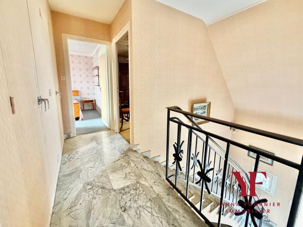 Châteauneuf-du-Faou (29520) BELLE MAISON A CHATEAUNEUF-DU-FAOU, 8 PIÈCES, 5 CHAMBRES, VUE DÉGAGÉE, AU CALME