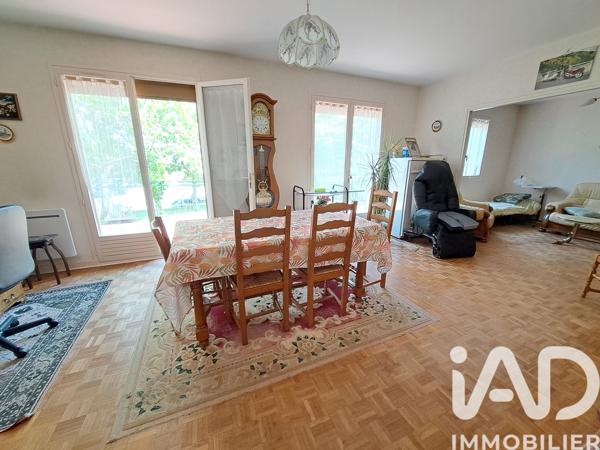 Maison à vendre 4 pièces 89 m² Bourbon-l'Archambault
