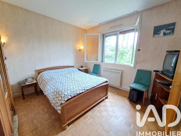 Maison à vendre 4 pièces 89 m² Bourbon-l'Archambault