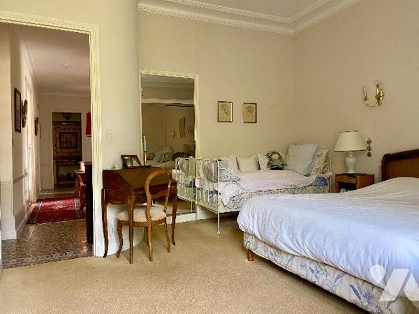 Appartement 4 pièces 130 m².