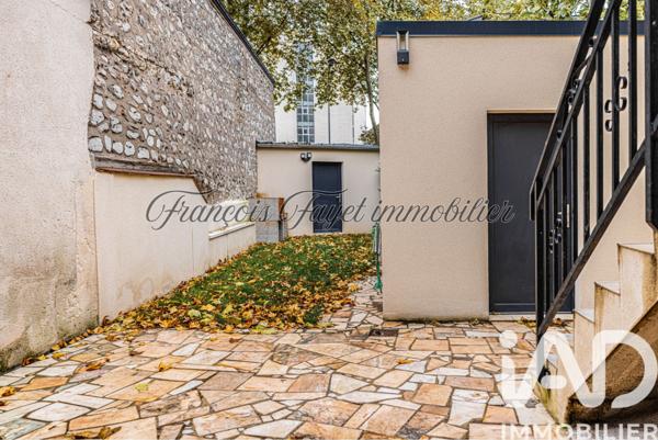 Maison à vendre 6 pièces 101 m² Orléans