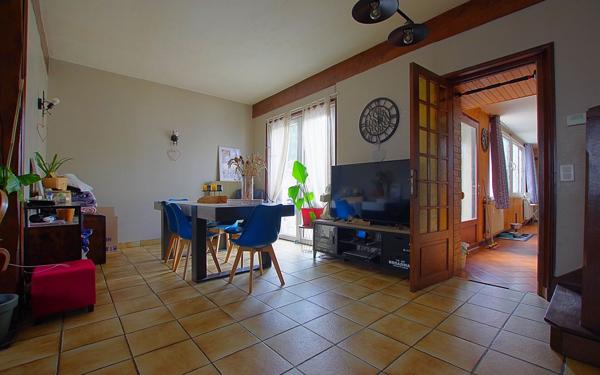 Maison à vendre    6 pièces •  Roye