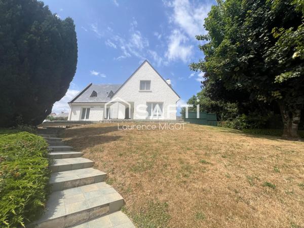 Maison soignée 5 ch. sur terrain paysagé