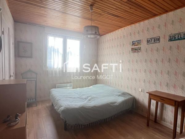 Maison soignée 5 ch. sur terrain paysagé