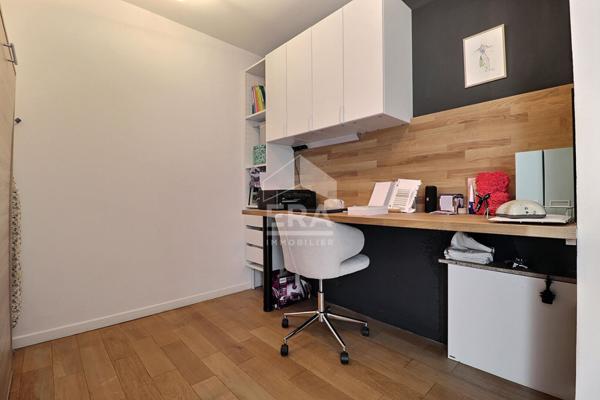 Une pépite baignée de luminosité, avec des prestations d'exception !