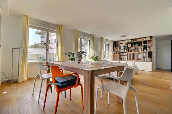 Une pépite baignée de luminosité, avec des prestations d'exception !