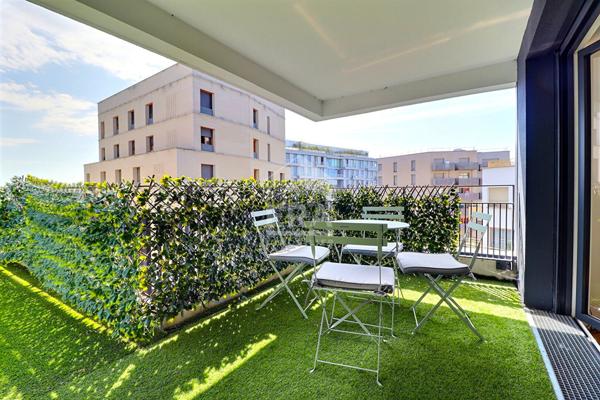 Une pépite baignée de luminosité, avec des prestations d'exception !