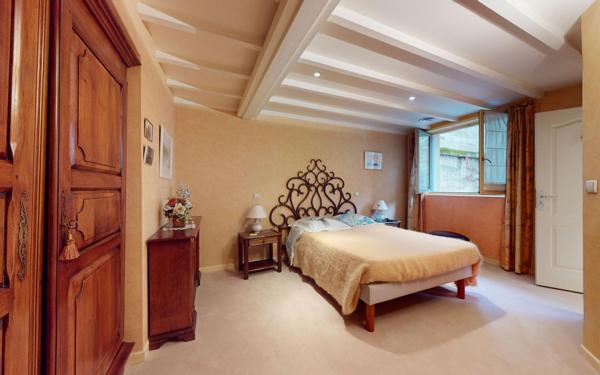 Appartement à vendre    6 pièces • 168,20 m2 Lyon 4