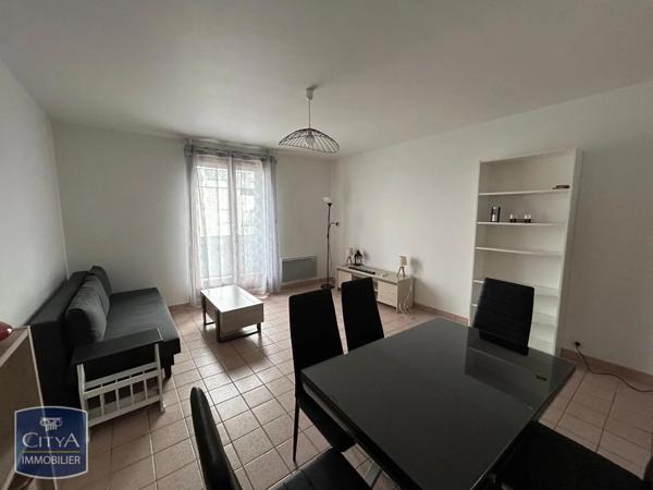 Appartement à louer 3 pièces 61m²