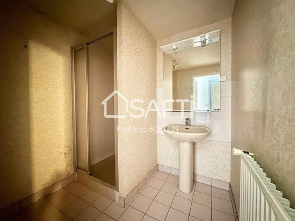 PAVILLON 3 CHAMBRES GARAGE ET JARDIN A NIORT !