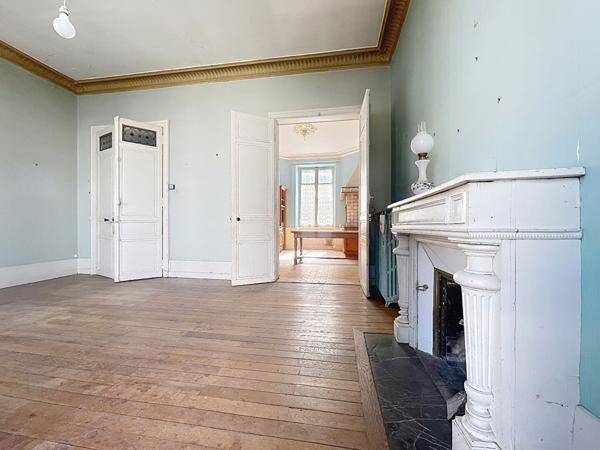 Maison Angers 9 pièce(s) 221 m²