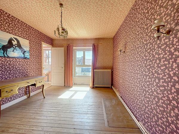 Maison Angers 9 pièce(s) 221 m²