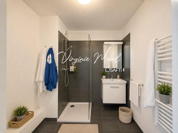 NICE Saint Roch Studio 21m2 loué dans résidence Appart'hotel avec services