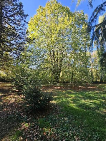 Maison individuelle à vendre à Bressuire dans les Deux-Sèvres (79300), ref : 79025- 299-79025