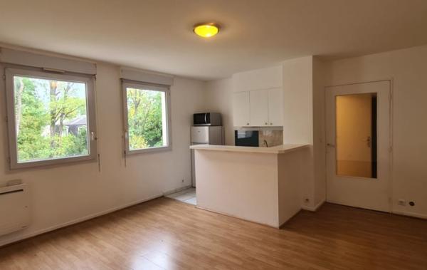 Vente Studio Livry-gargan   
