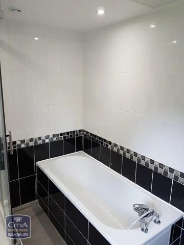 Maison à louer 4 pièces 86.96m² Tourcoing (59200)
