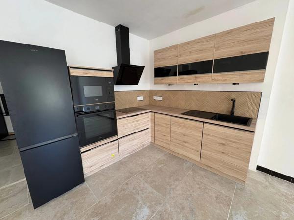 Maison à vendre 4 pièces GENERAC (30) rénovée - sans travaux -