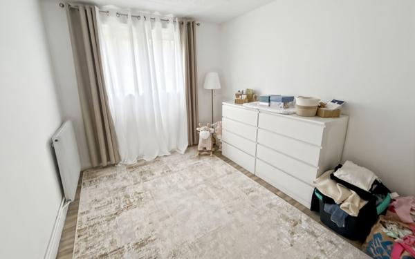 Appartement à vendre    3 pièces • 64 m2 Olivet