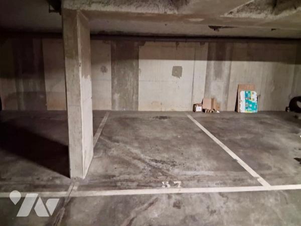 QUARTIER REMICOURT, PROXIMITE PARC DES CHAMPS ELYSEES, APPARTEMENT AU REZ-DE-CHAUSSEE