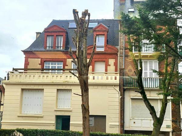 Appartement-VUE MER 30m²- Centre ville- Plage à 2'