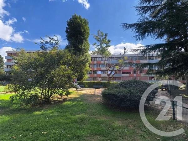 Appartement F3 à vendre  3 pièces - 54 m 2   MASSY  - 91