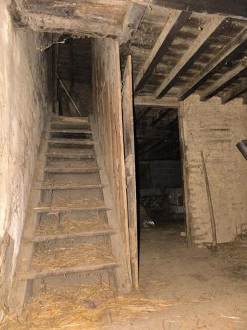 Ancienne maison de campagne entièrement à rénover