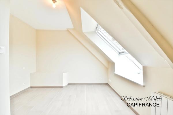 Maison rénovée + ancienne maison + (granges, écurie, étable) LES PAS -PONTORSON (50) en Baie du Mont Saint Michel