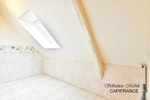 Maison rénovée + ancienne maison + (granges, écurie, étable) LES PAS -PONTORSON (50) en Baie du Mont Saint Michel