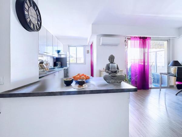 Cagnes sur Mer "Résidence CLOS DE REYNES" - Charmant appartement T2 de 53m²