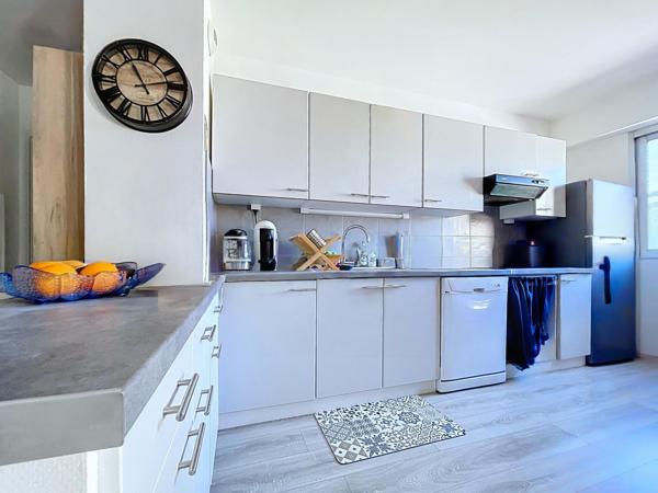 Cagnes sur Mer "Résidence CLOS DE REYNES" - Charmant appartement T2 de 53m²