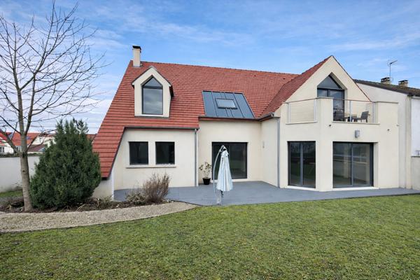 Maison d'architecte avec vie de plain-pied - Marcoussis -DPE C