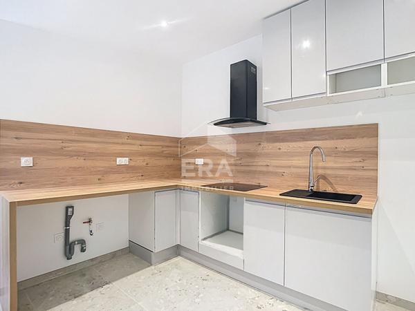 Petit type 3 neuf avec terrasse