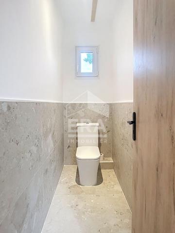 Petit type 3 neuf avec terrasse