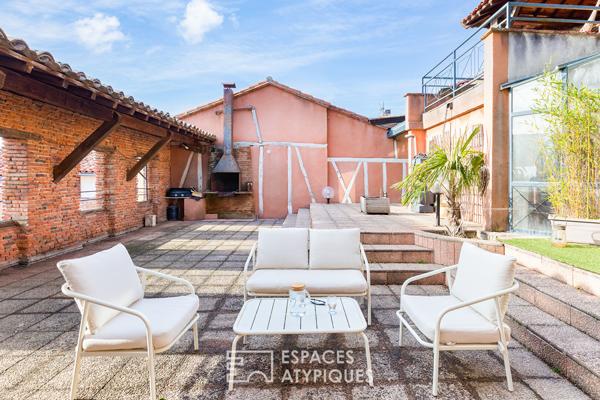 Maison d’exception, vues et terrasses en coeur de village