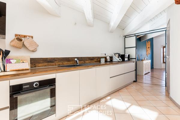 Maison d’exception, vues et terrasses en coeur de village