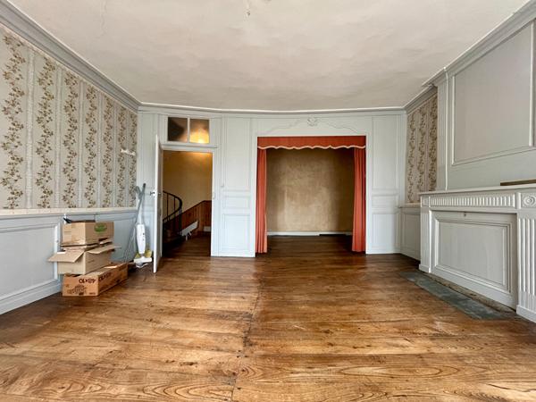 A VENDRE, Maison Bourgeoise à Dinan ,Vue Exceptionnelle sur la Basilique Saint Sauveur