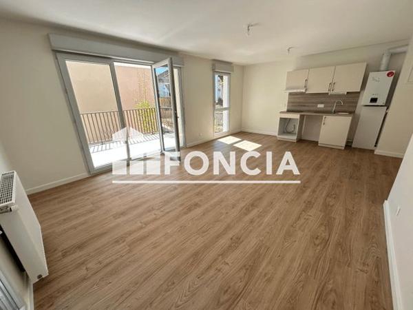 Location Appartement 3 pièces 66.33 m² - 69 RUE ROGER SALENGRO Amberieu En Bugey 01500