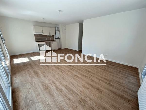 Location Appartement 3 pièces 66.33 m² - 69 RUE ROGER SALENGRO Amberieu En Bugey 01500