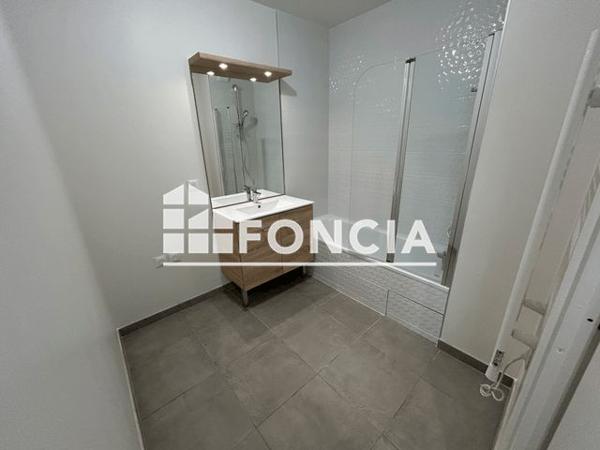 Location Appartement 3 pièces 66.33 m² - 69 RUE ROGER SALENGRO Amberieu En Bugey 01500