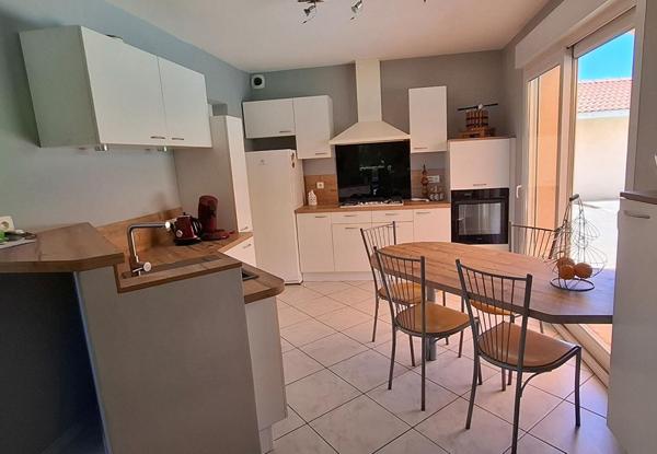 Maison Saint Just  140 m2 et piscine