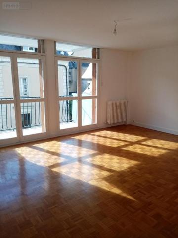Appartement à louer à Laval en Mayenne (53000), ref : 53079-L386