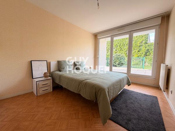 APPARTEMENT À VENDRE DE 5 PIÈCES DE 102,61 M²
