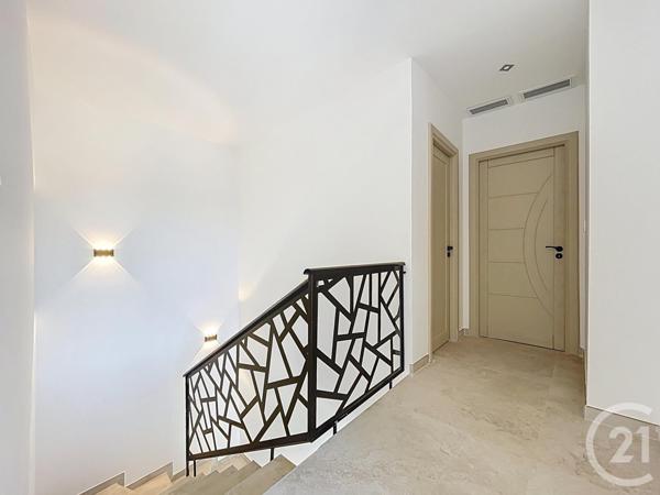 Maison à vendre  5 pièces - 180 m2 BAGNOLS SUR CEZE - 30