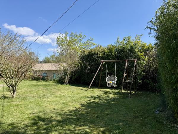 Aubenas (07200) Jolie Maison Plain-pied avec Jardin Arboré…