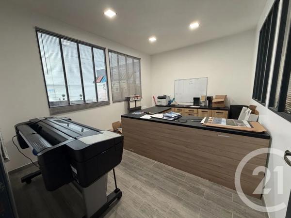 Maison à vendre  4 pièces - 536,25 m 2   CHATEAUDUN  - 28