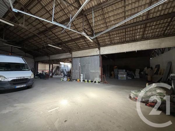 Maison à vendre  4 pièces - 536,25 m 2   CHATEAUDUN  - 28