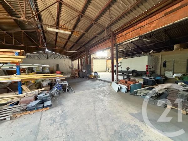 Maison à vendre  4 pièces - 536,25 m 2   CHATEAUDUN  - 28